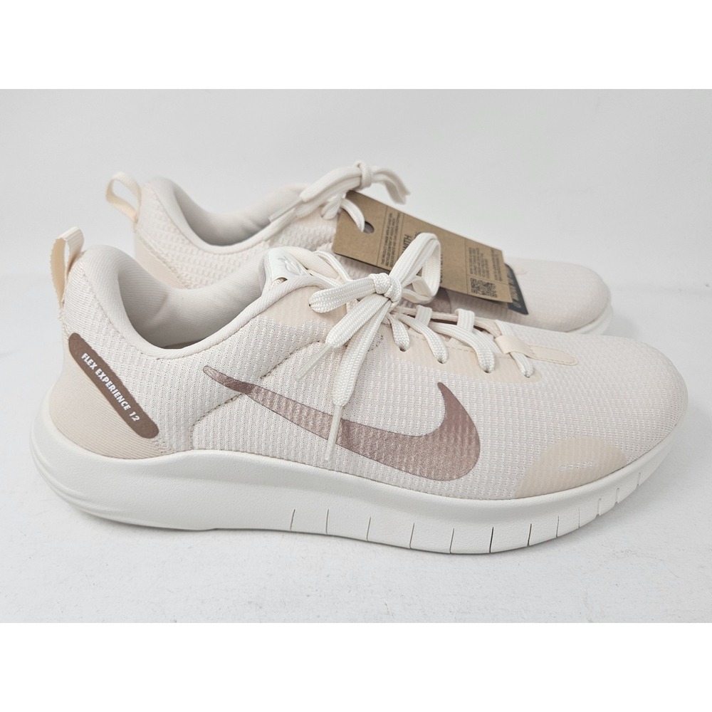 Nike Flex Experience RN 12 Sneakers Women's Size 9.5M Guava Ice DV0746-800 NEW!